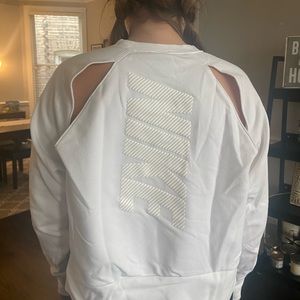 Cropped Nike Sweatshirt with back cutouts